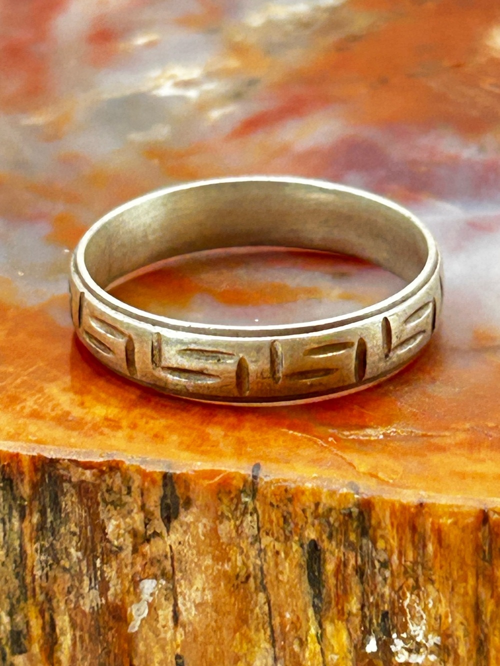 Sterling Silver Patterned Ring Band - Size 12